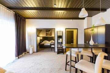 Люкс в Гостинице Hotel&SPA Лафер Ренессанс 4